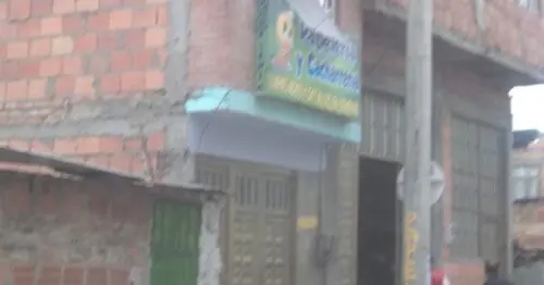PAPELERIA Y CACHARRERIA CALLE 70 48A CON 25 PAPELERIA Y CACHARRERIA CALLE 70 48A CON 25